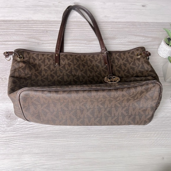 MICHAEL KORS jet set reversible brown logo snake print tote - Picture 6 of 16